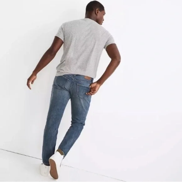 NWT Mens Madewell Athletic Slim Blue Jeans Flex Stretch Denim N1995 SIZE 34 x 34